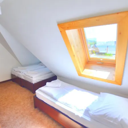 Bialy Dworek * Bialy Dunajec