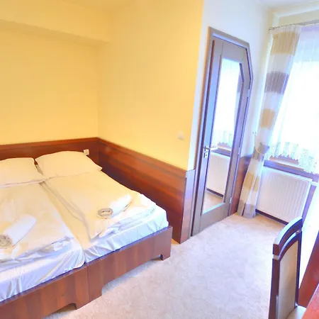 Farm stay Bialy Dworek